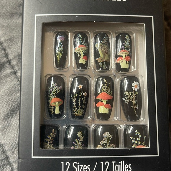 3 different boxes of press on nails - Picture 1 of 9